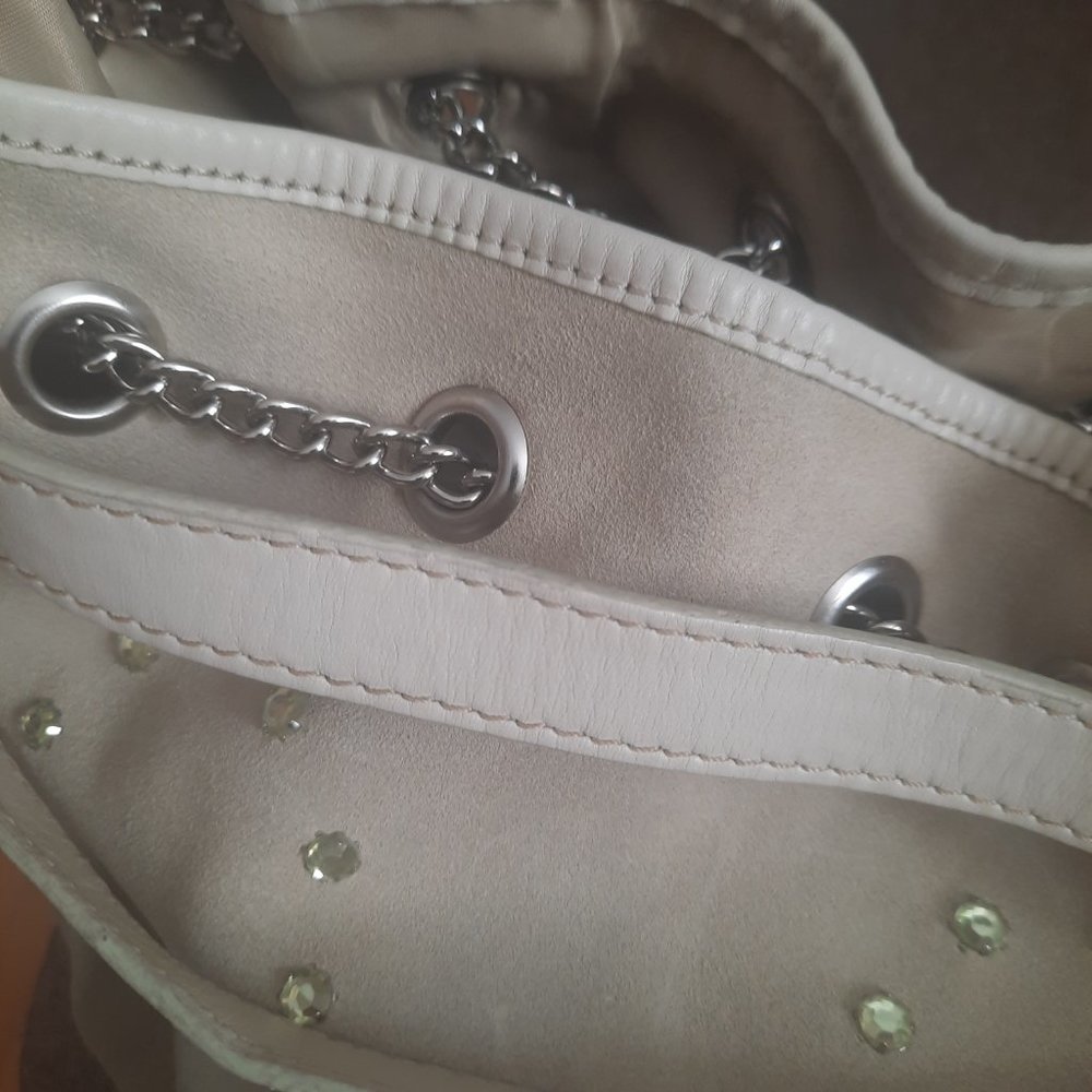 Danier Suede Drawstring Bucket bag - Picture 7 of 7